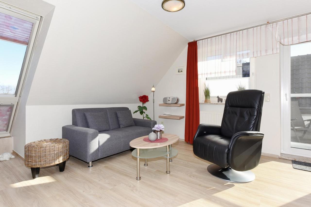 Ferienwohnungen Haus Sternenlicht Esens Ngoại thất bức ảnh