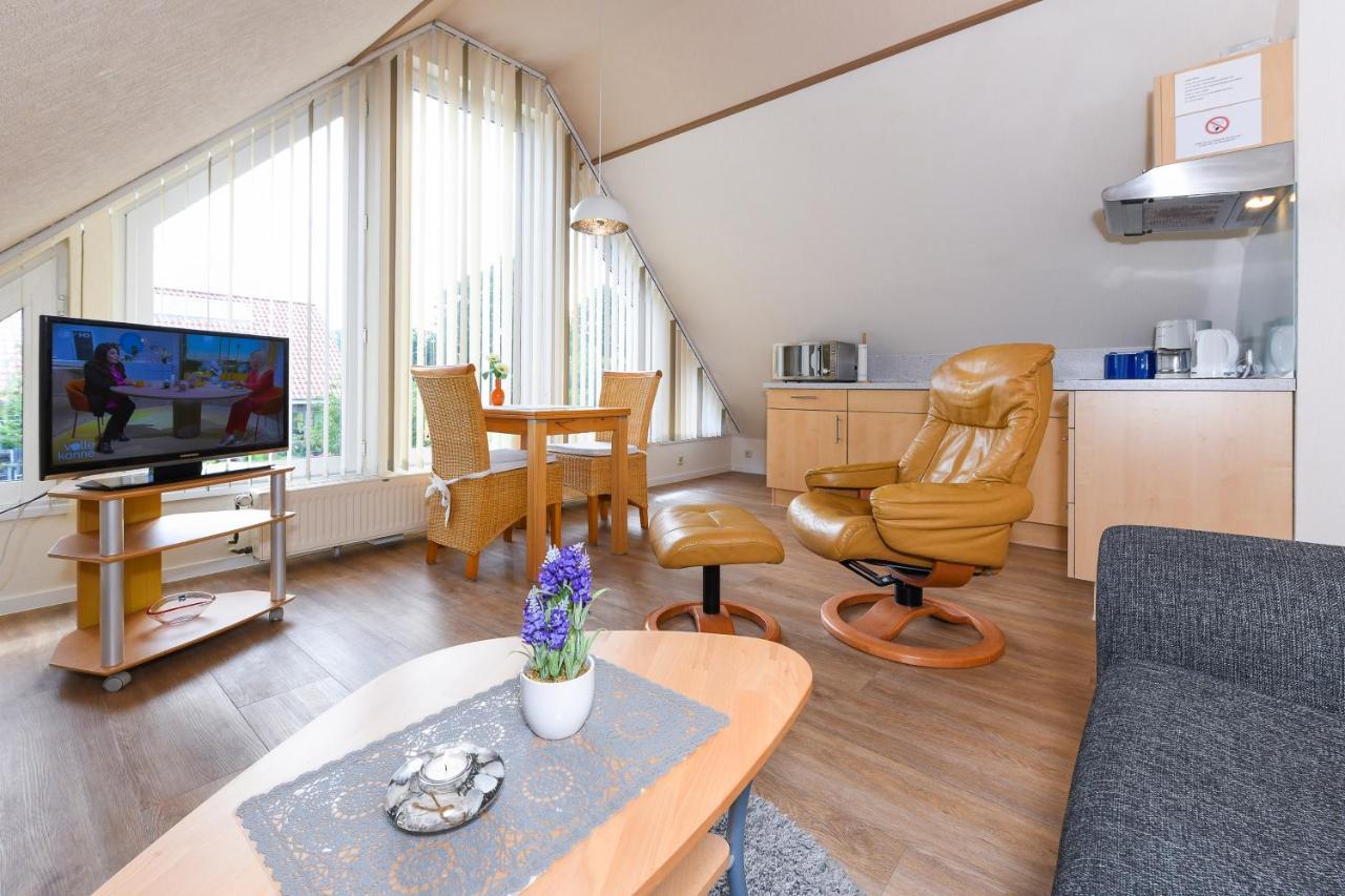 Ferienwohnungen Haus Sternenlicht Esens Ngoại thất bức ảnh