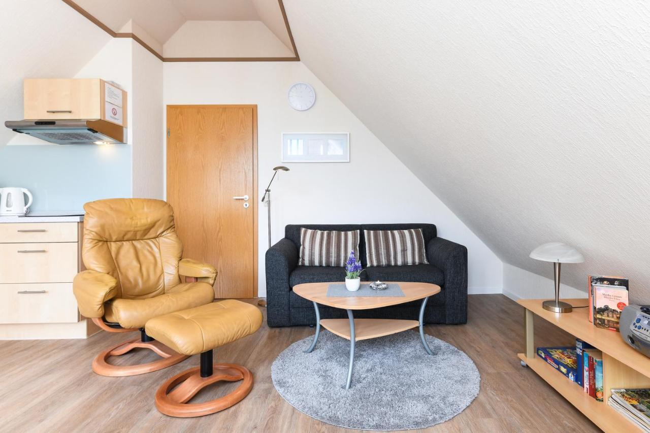 Ferienwohnungen Haus Sternenlicht Esens Ngoại thất bức ảnh