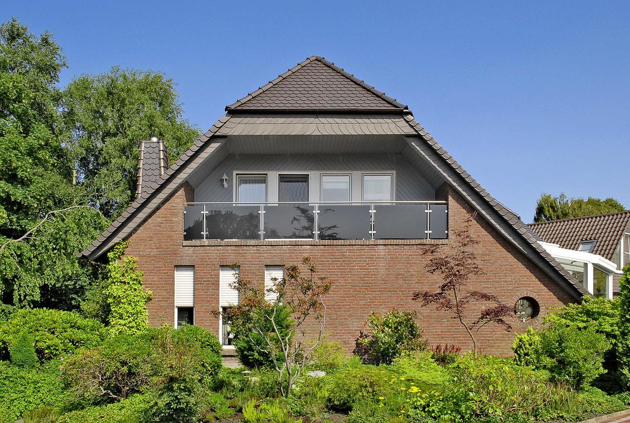 Ferienwohnungen Haus Sternenlicht Esens Ngoại thất bức ảnh